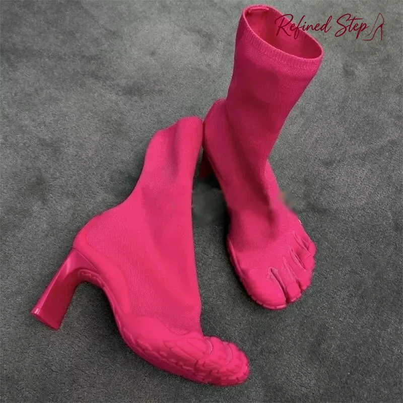 Modne botki damskie z odkrytym – Toe Sock Split recenzja i cena